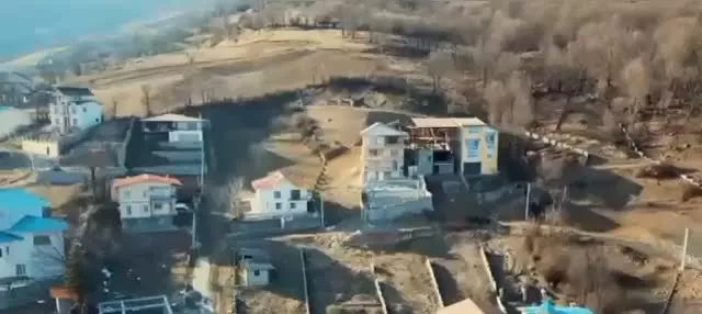 ۴۰۰ متر ویلایی تریپلکس سنددار