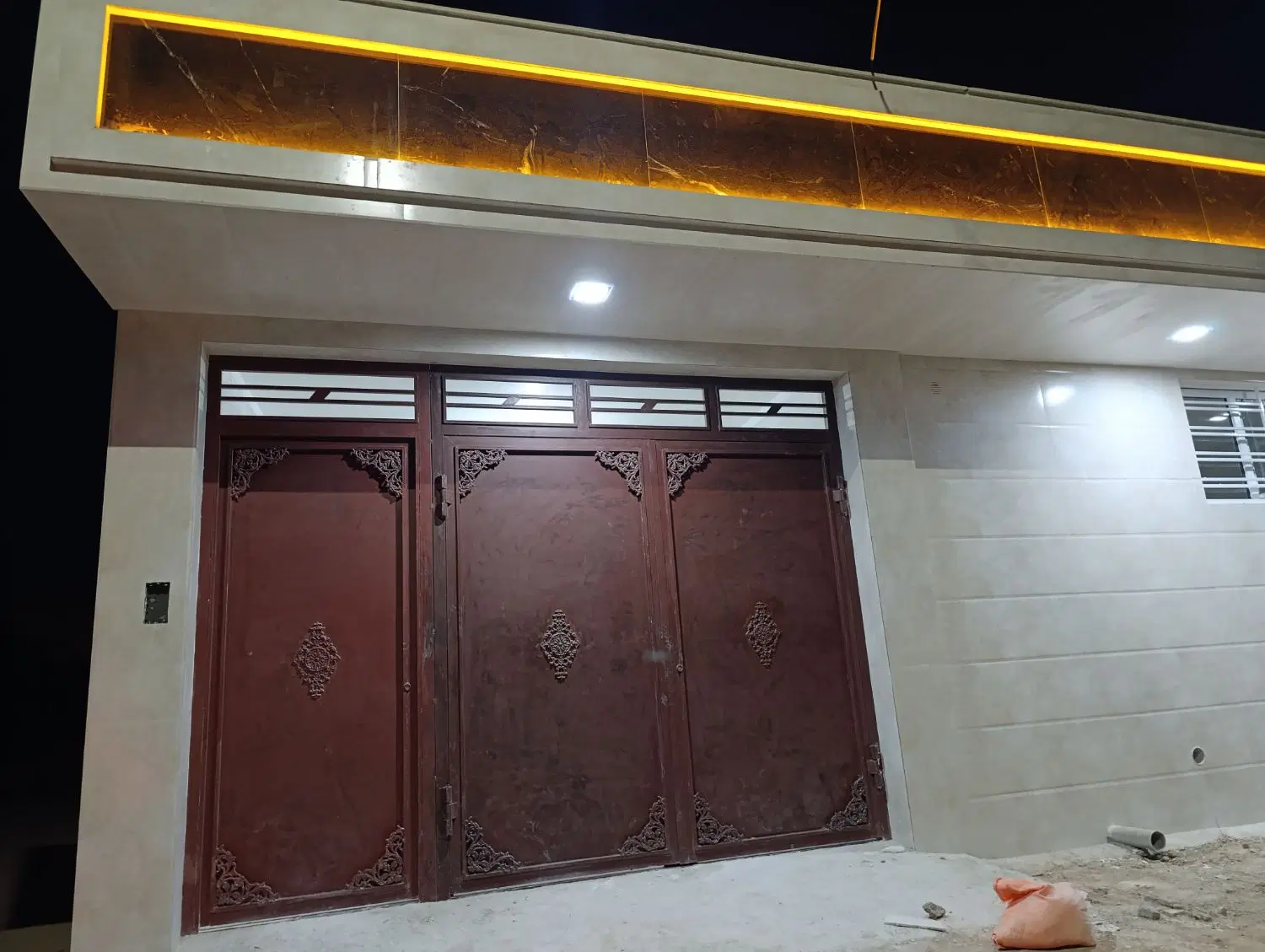 خونه صفر اول پشت بند دره