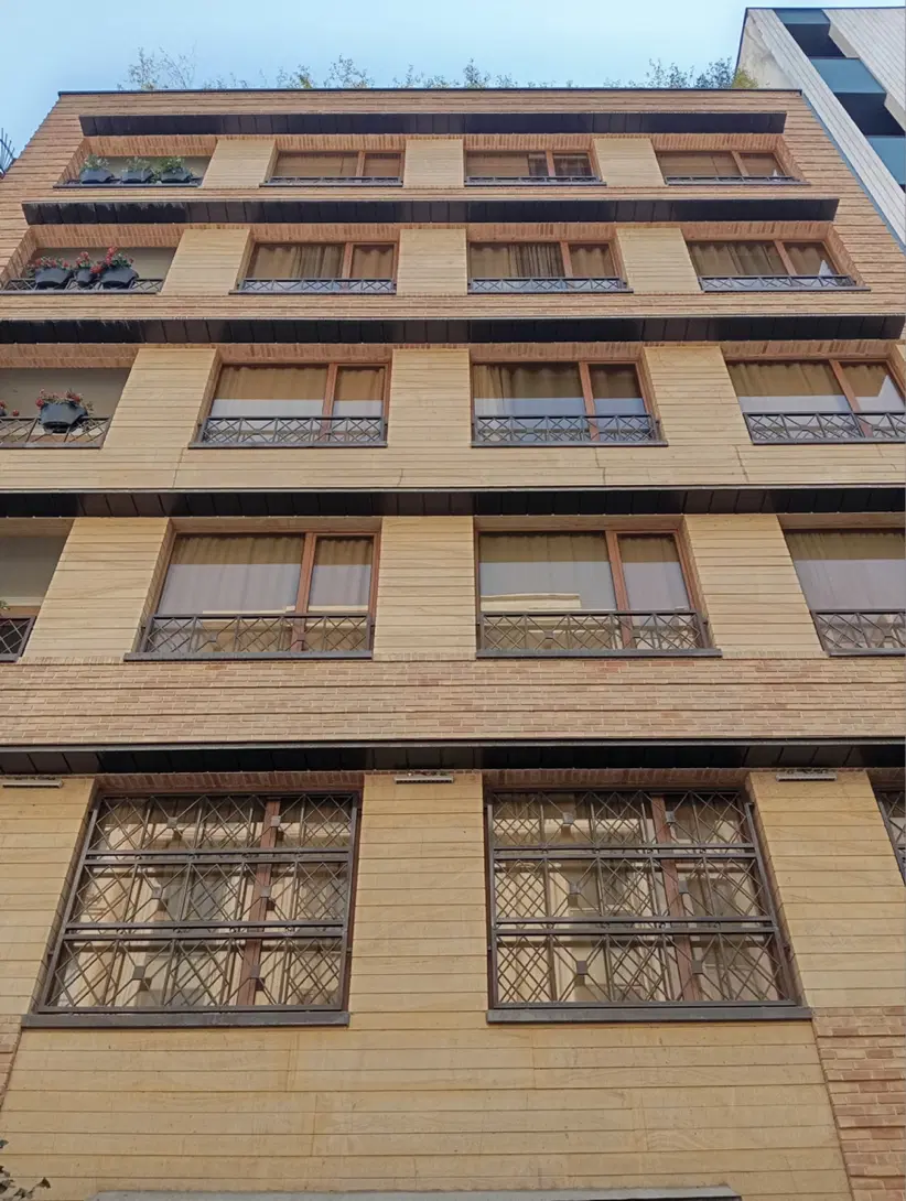 دزاشیب ۱۳۶ متر 3خ ۱۰ سال ساخت