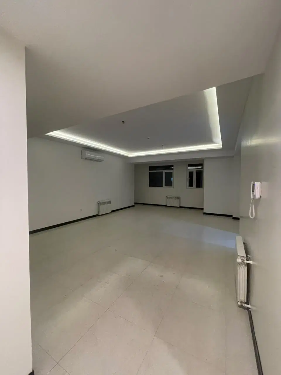 اجاره ۱۱۴ متری دو خواب چیتگر