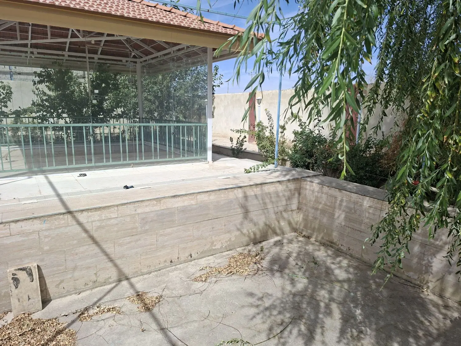 باغ اماده تبرئه دار