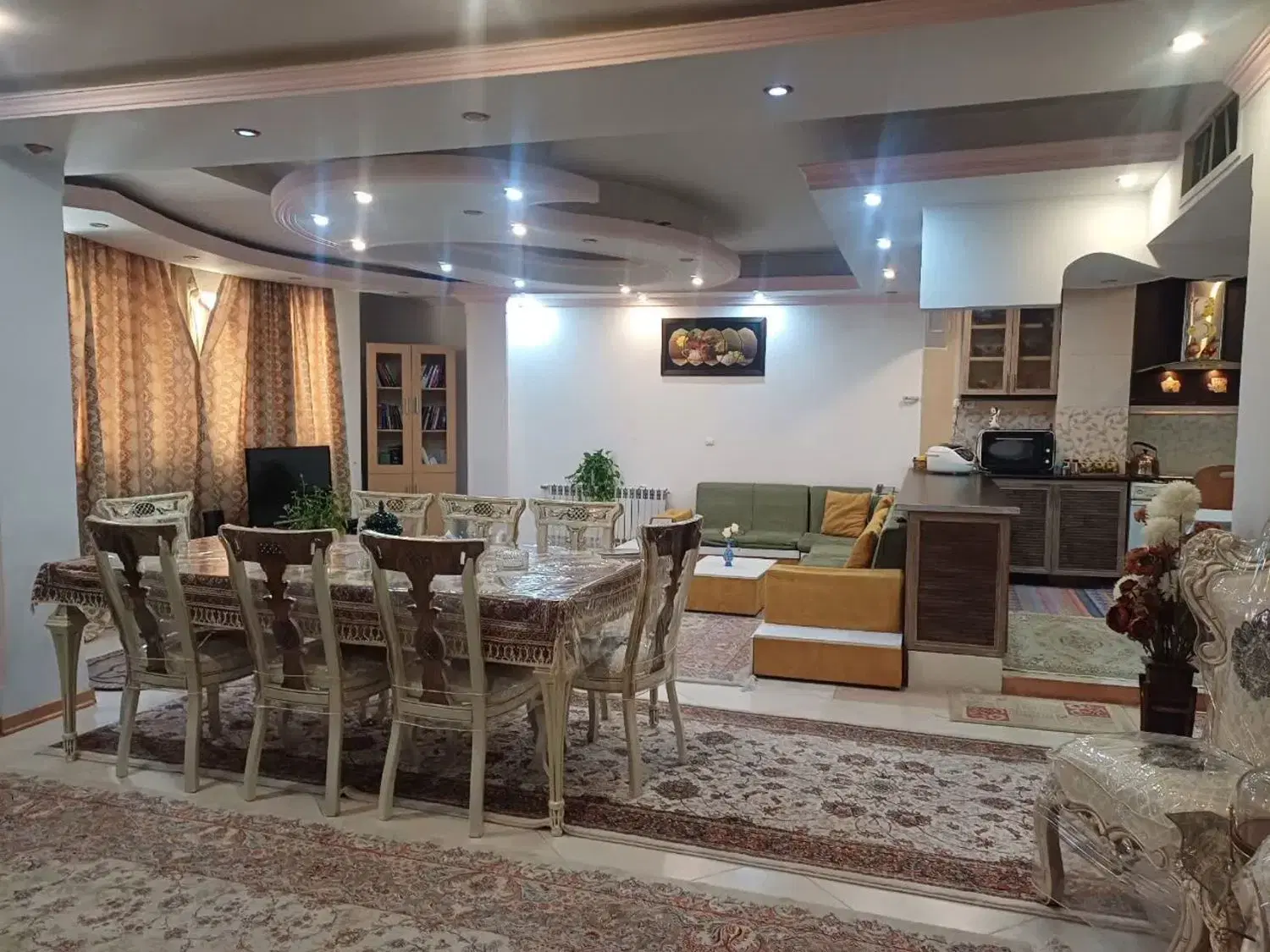 یک واحد آپارتمان۱۵۴ متری