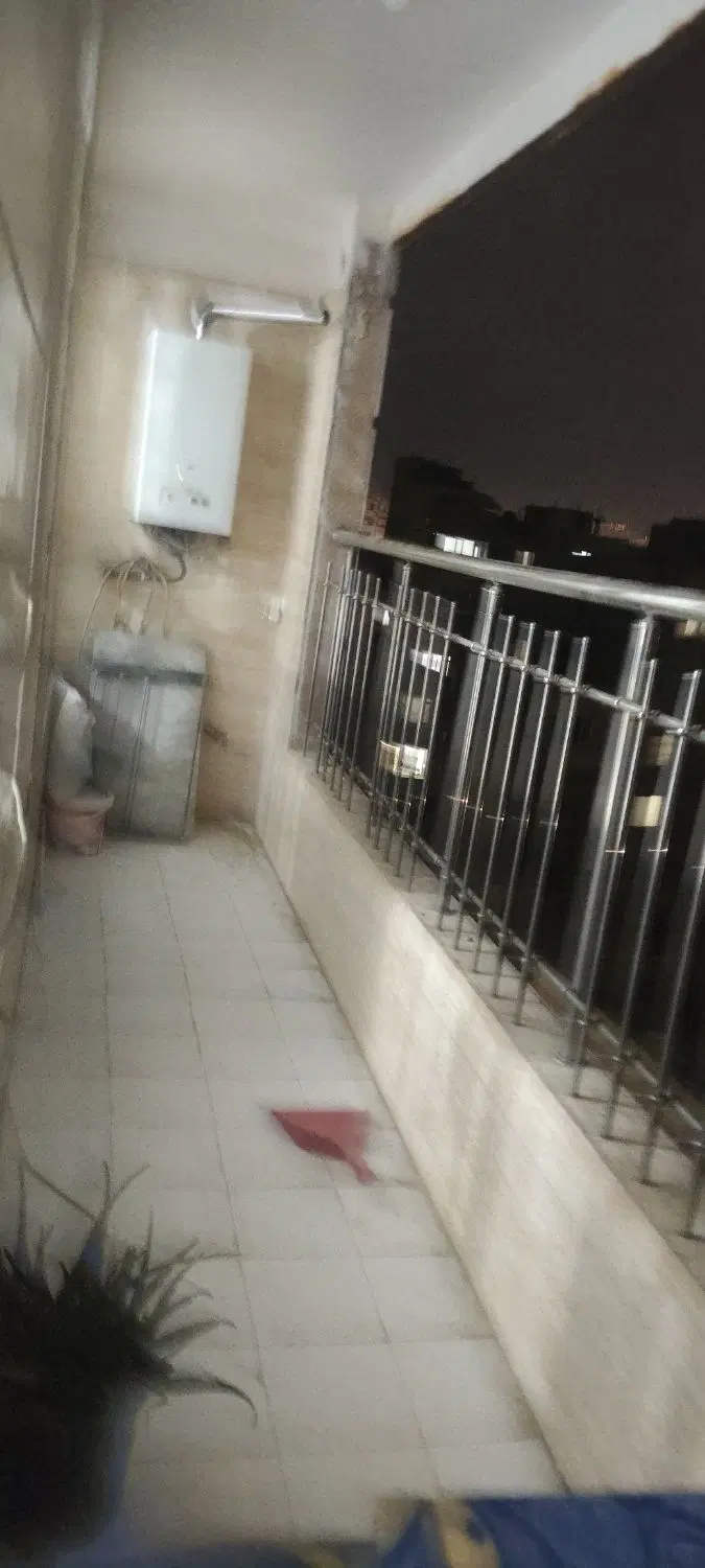واحد ۱۱۷ متری امامزاده