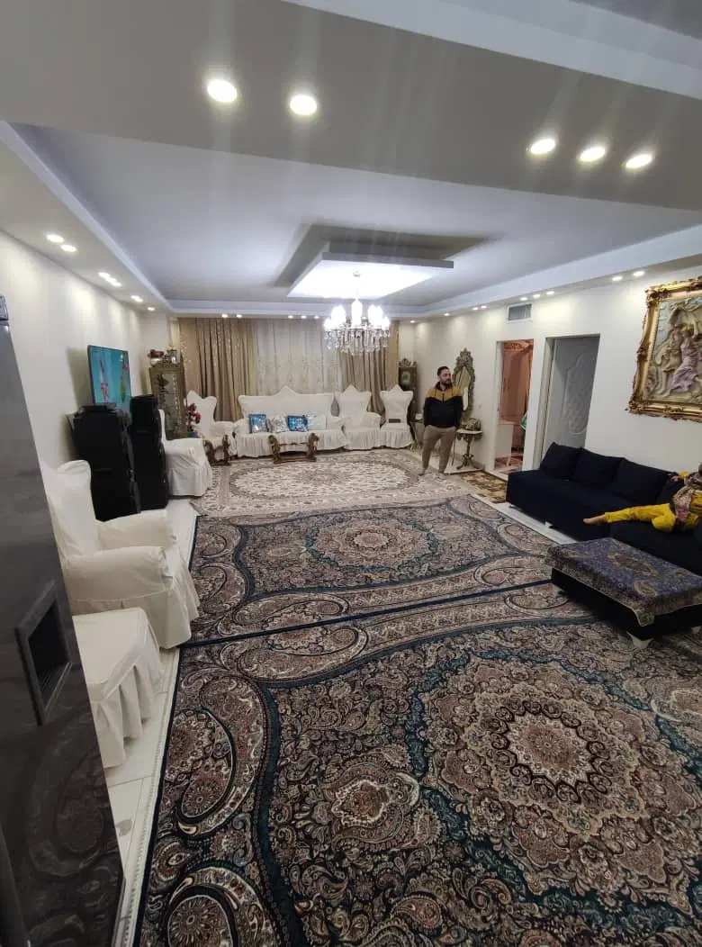 ۷۰ متر ۲خواب_فول امکانات_ پارکینگ اختصاصی