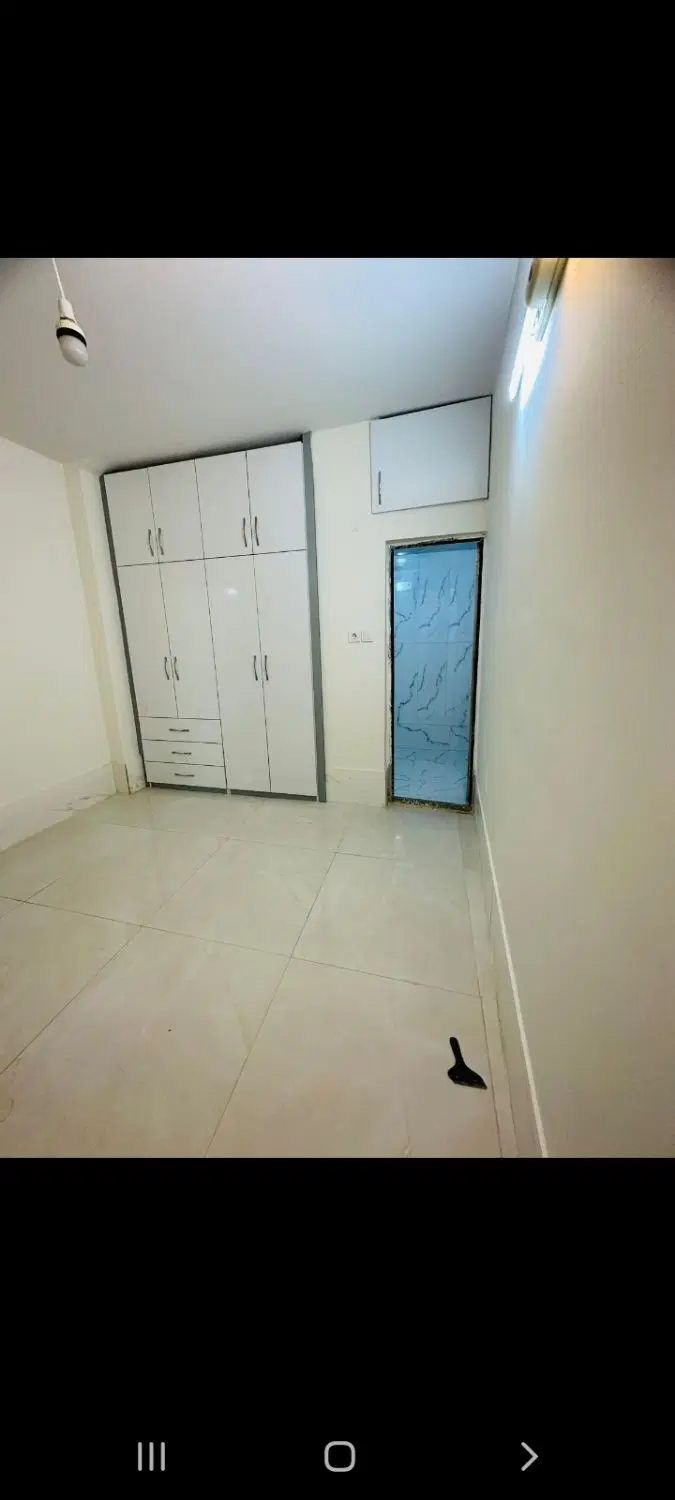 طبقه همکف ۴۰۰میلیون رهن ۶میلیون اجاره