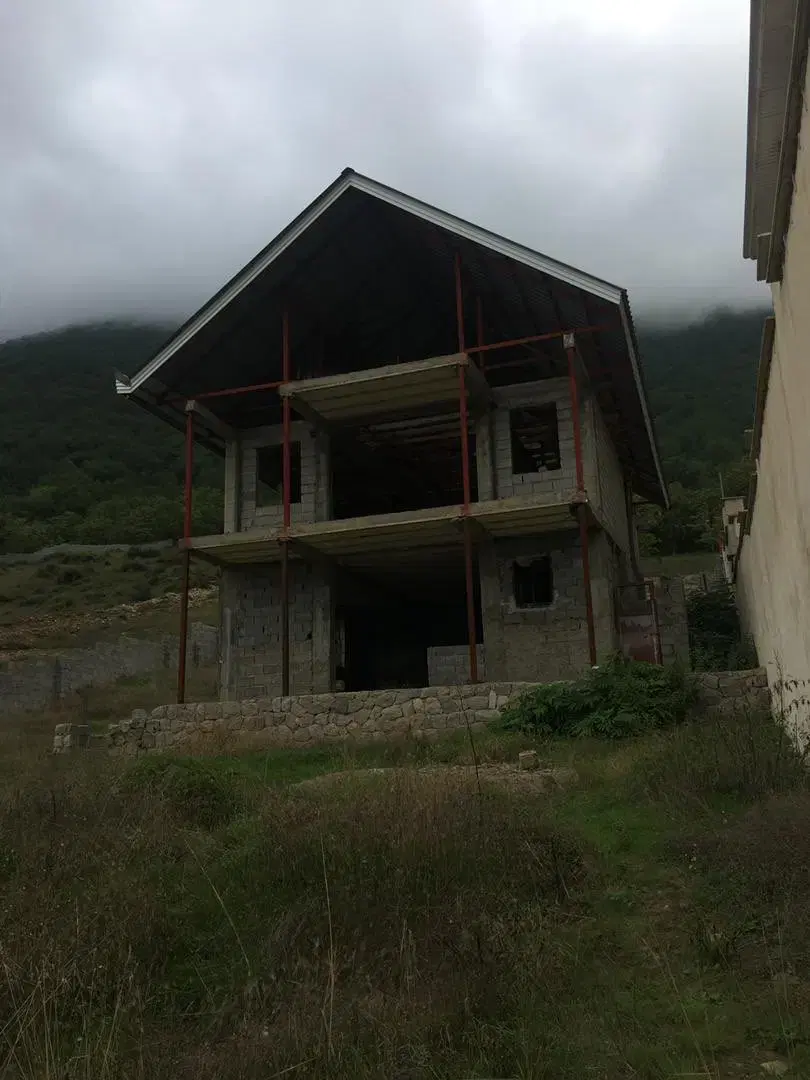 ویلا نیمه کاره رودبارک