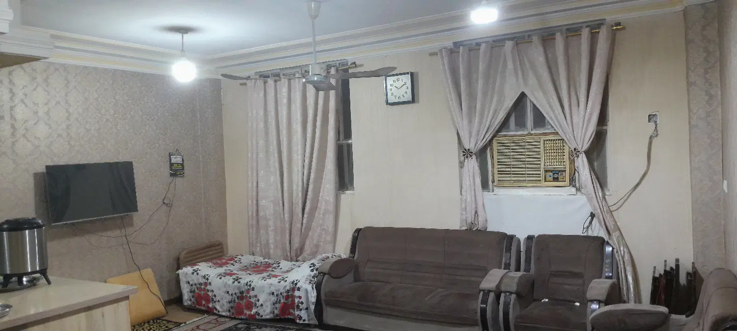 یک واحد در خیابان مسجدی