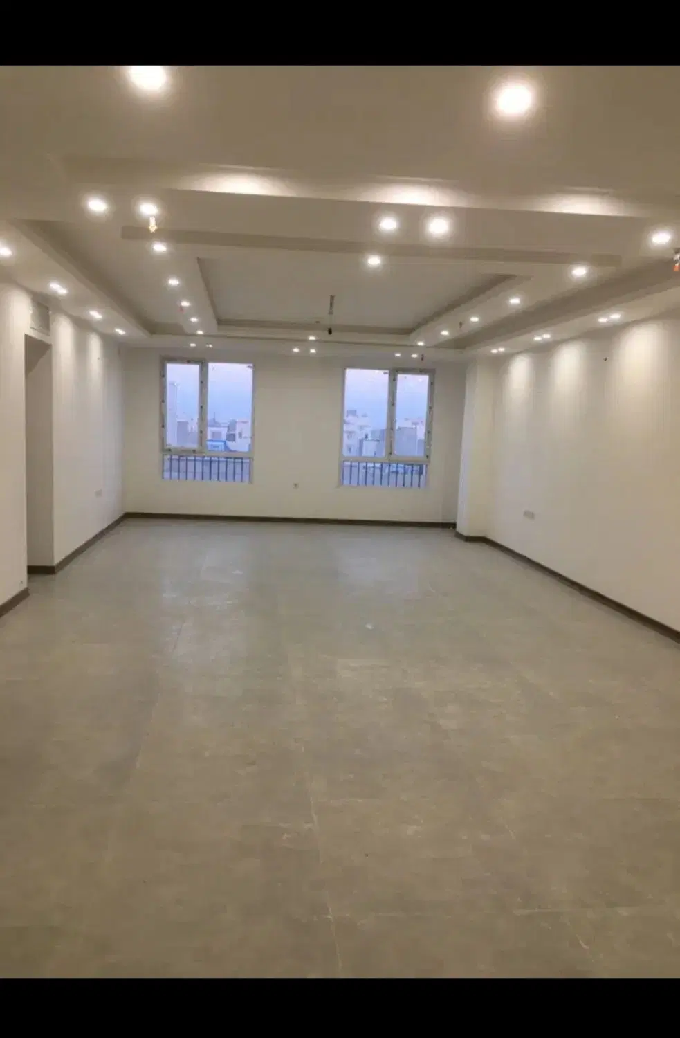 آپارتمان تکواحدی نوساز ۱۳۳ متری شهرک شریعتی