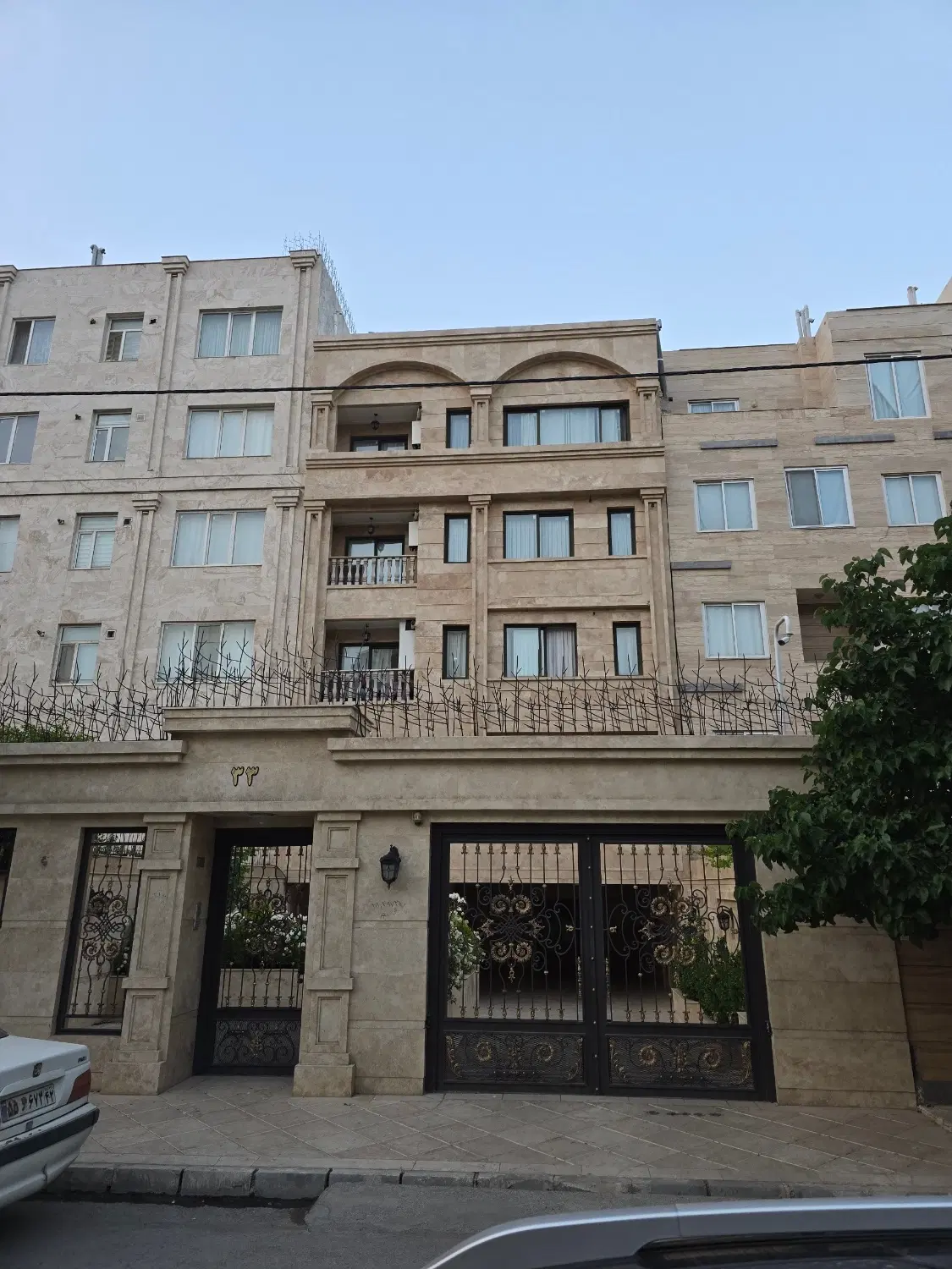 فروش آپارتمان ۱۰۵ متری