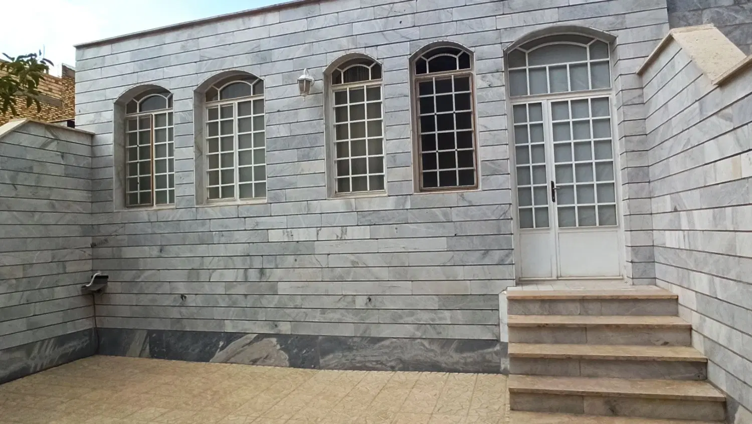 خانه ویلایی در الهیه فاز ۲