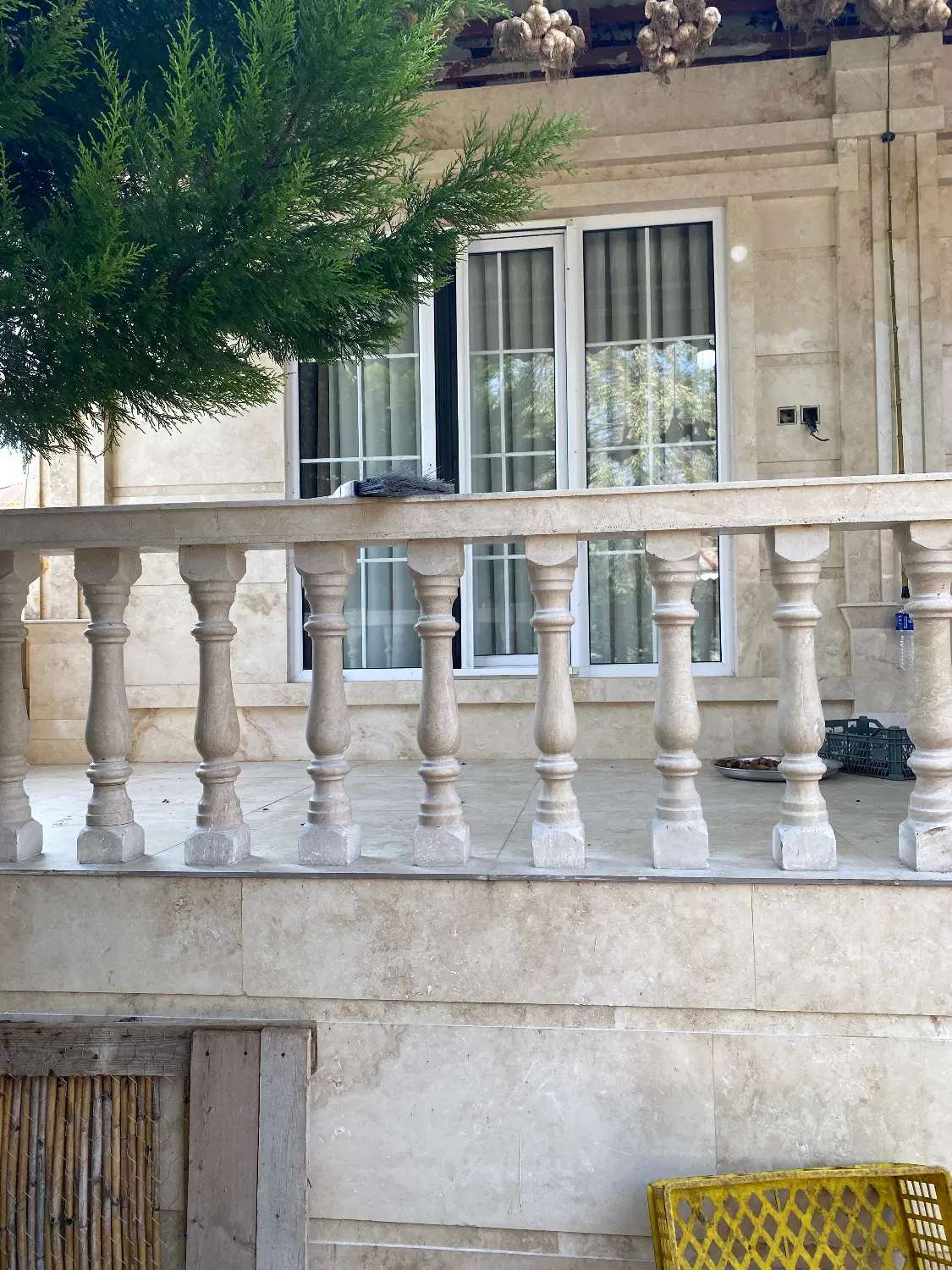 ویلا ۳۰۰متر ی سراوان کلسرک تهران رشت