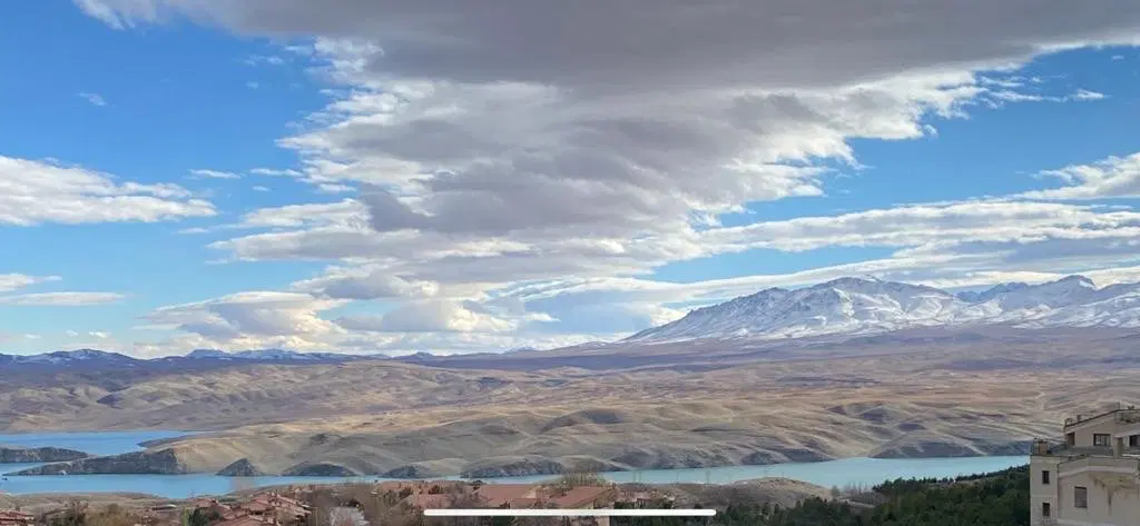 آپارتمان تک واحدی ۲خوابه
