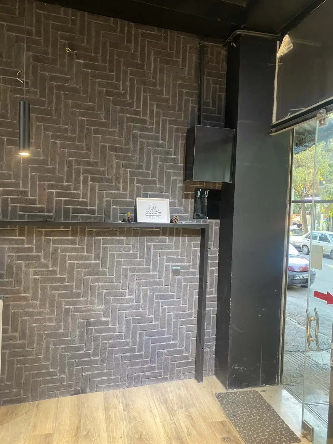اجاره مغازه میرزاکوچکخان روبروی نانوائی سنگک