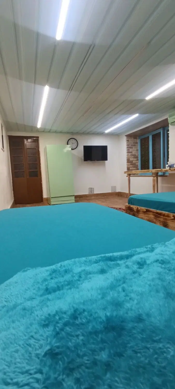 اجاره اتاق ۱۵۰ ساله در بازار شهرداری رشت