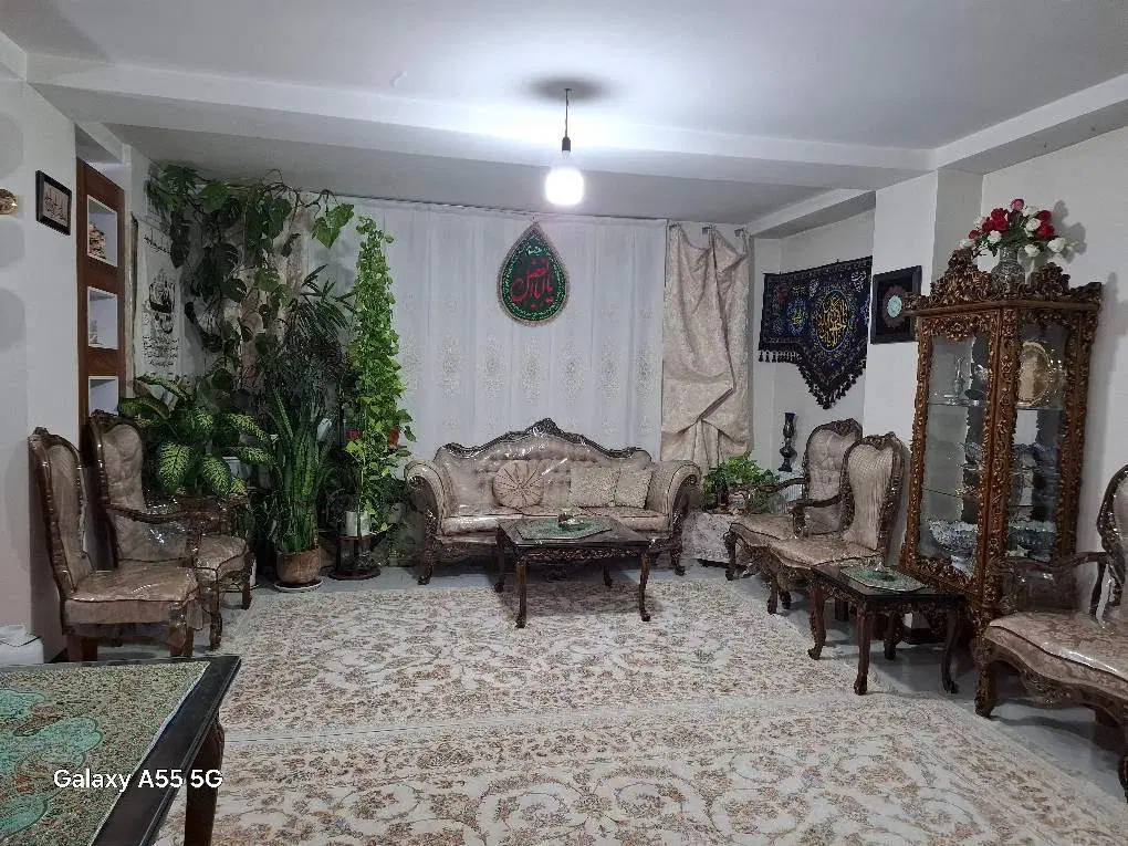فروش آپارتمان ۸۵ متری در مهرشهر شهرک سلمان فارسی