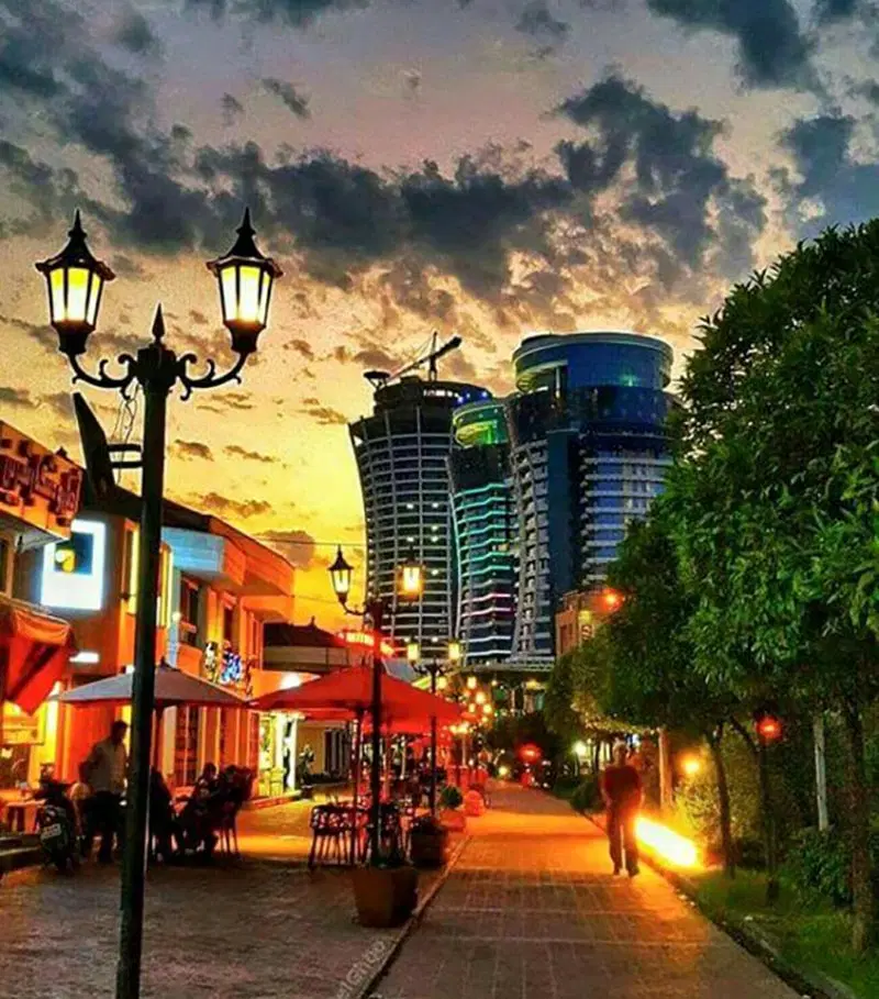 ویلا ۳ خوابه استخر روباز ساعت ۱۱ شب ۲۴ مرداد خالی