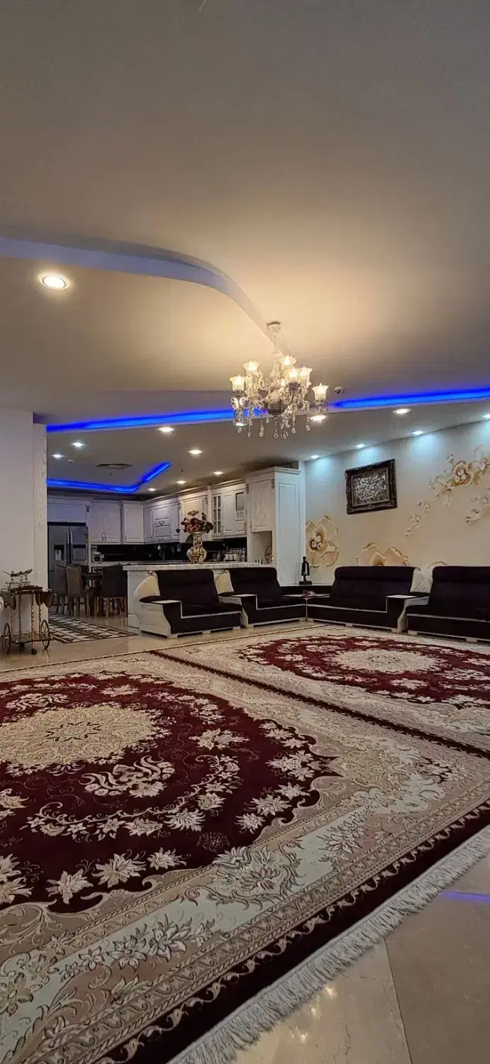 120متر_2خواب_امیریه_شخصی ساز_مشرف به پارک