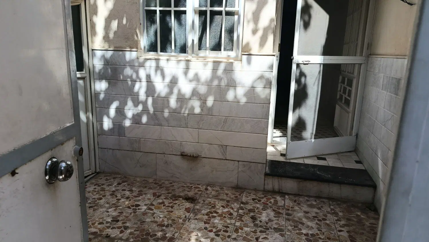 منزل مسکونی