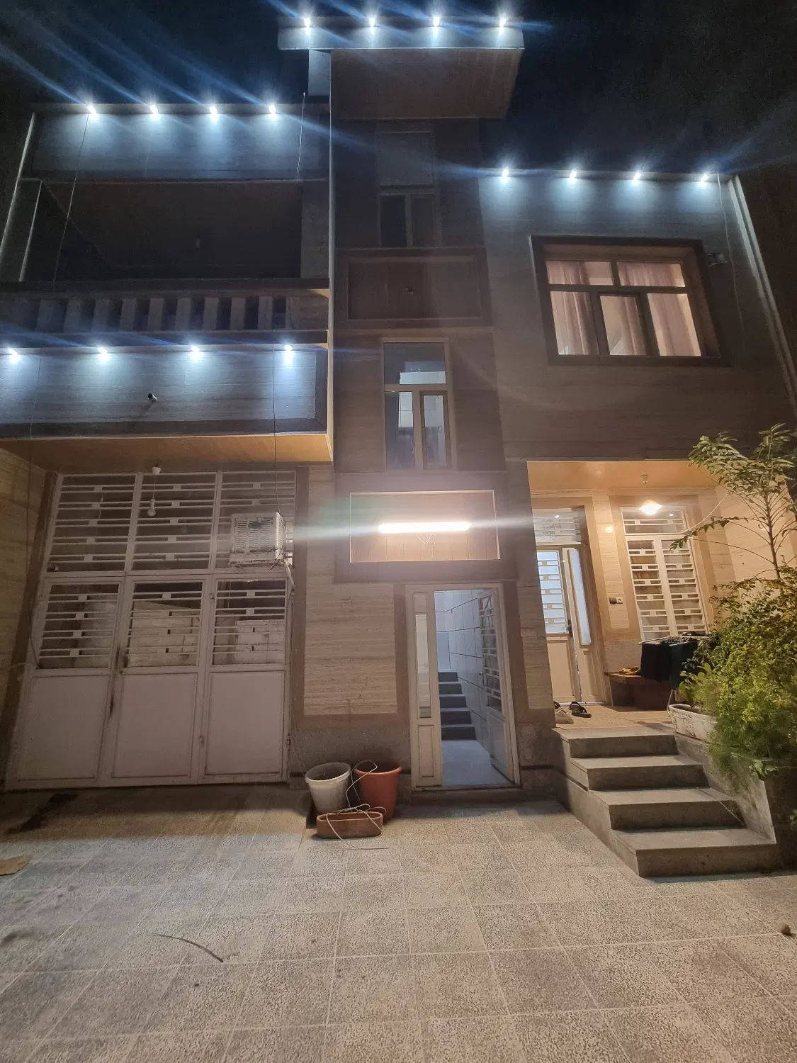 فروش خانه ویلایی ۲ طبقه