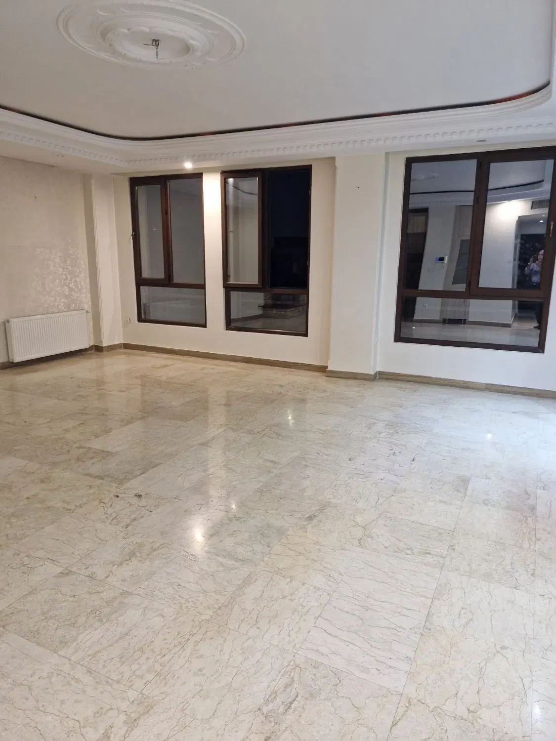اجاره واحد ۱۰۷ متری پونک کمالی غربی