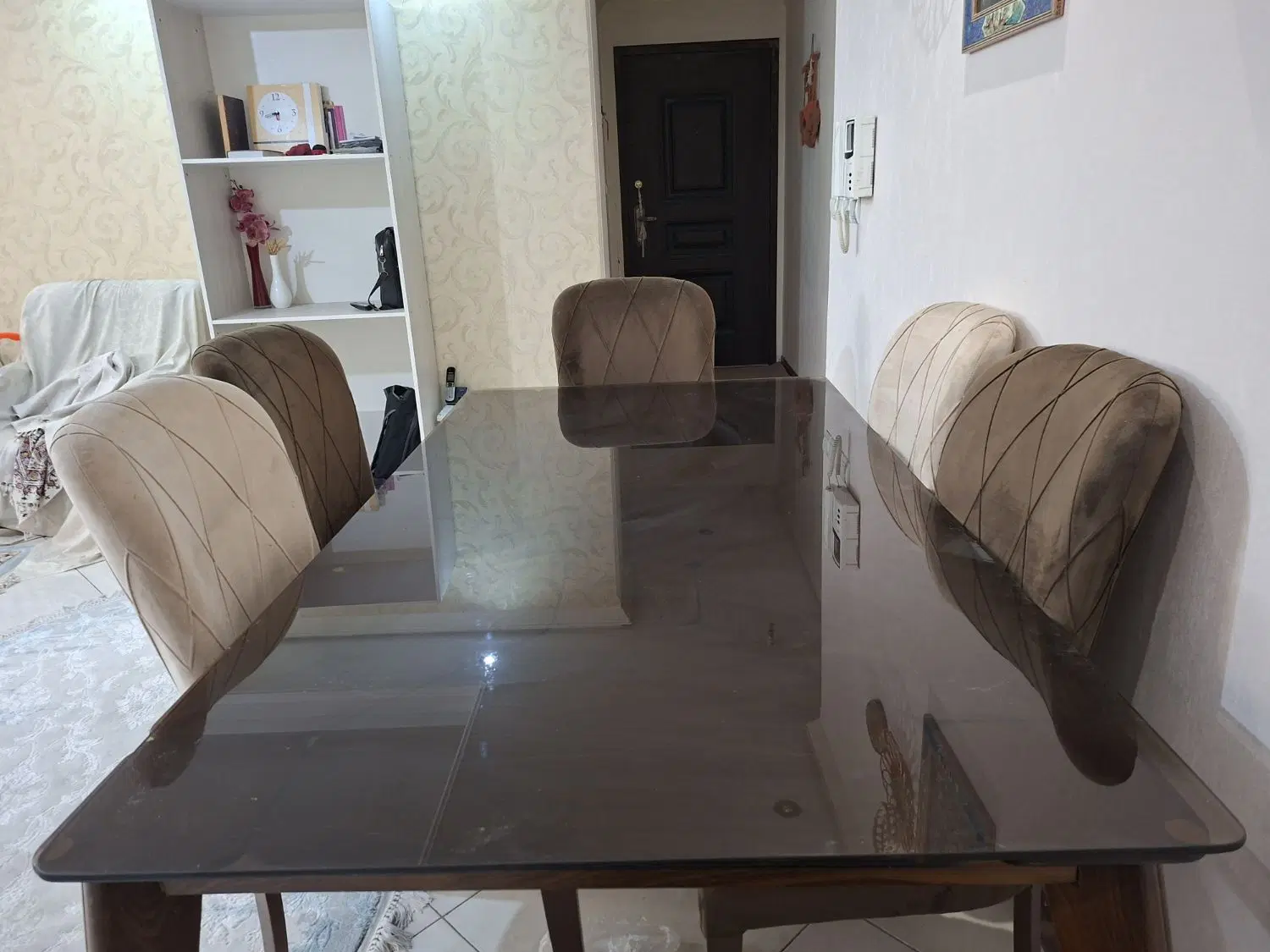 آپارتمان ۱۰۰ متری دو اتاق خواب
