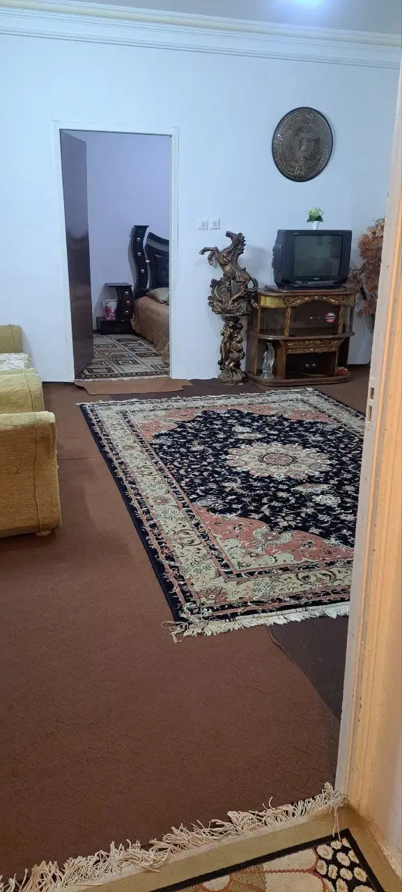 باسلام خدمت دوستان  عزیز روزانه کوتاه مدت