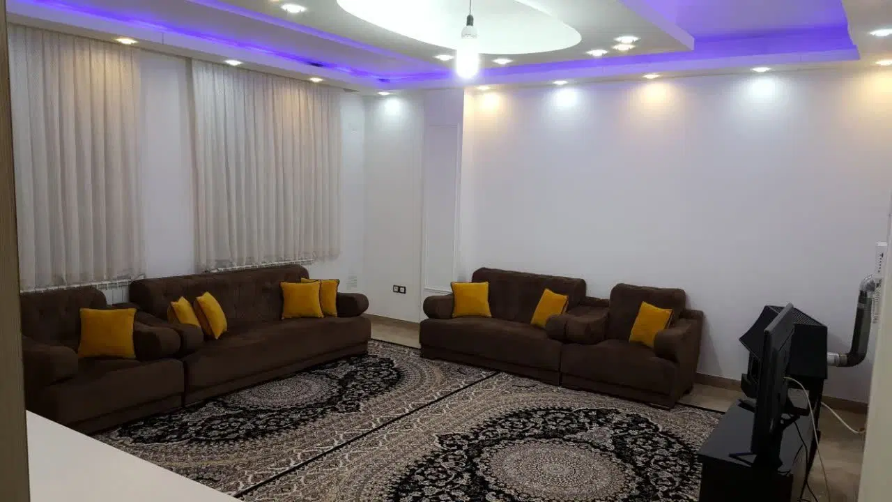 اجاره آپارتمان ۹۰ متری ، نوساز و لوکس ...