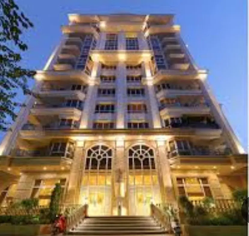 اپارتمان ۳ خواب خ ارتش