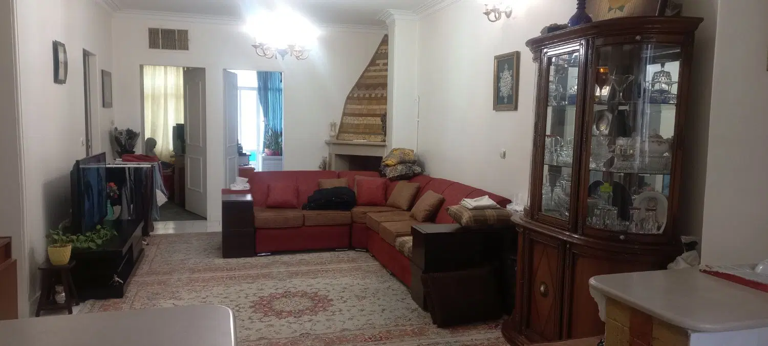 فروش آپارتمان خوش نقشه و نورگیر با دسترسی خوب