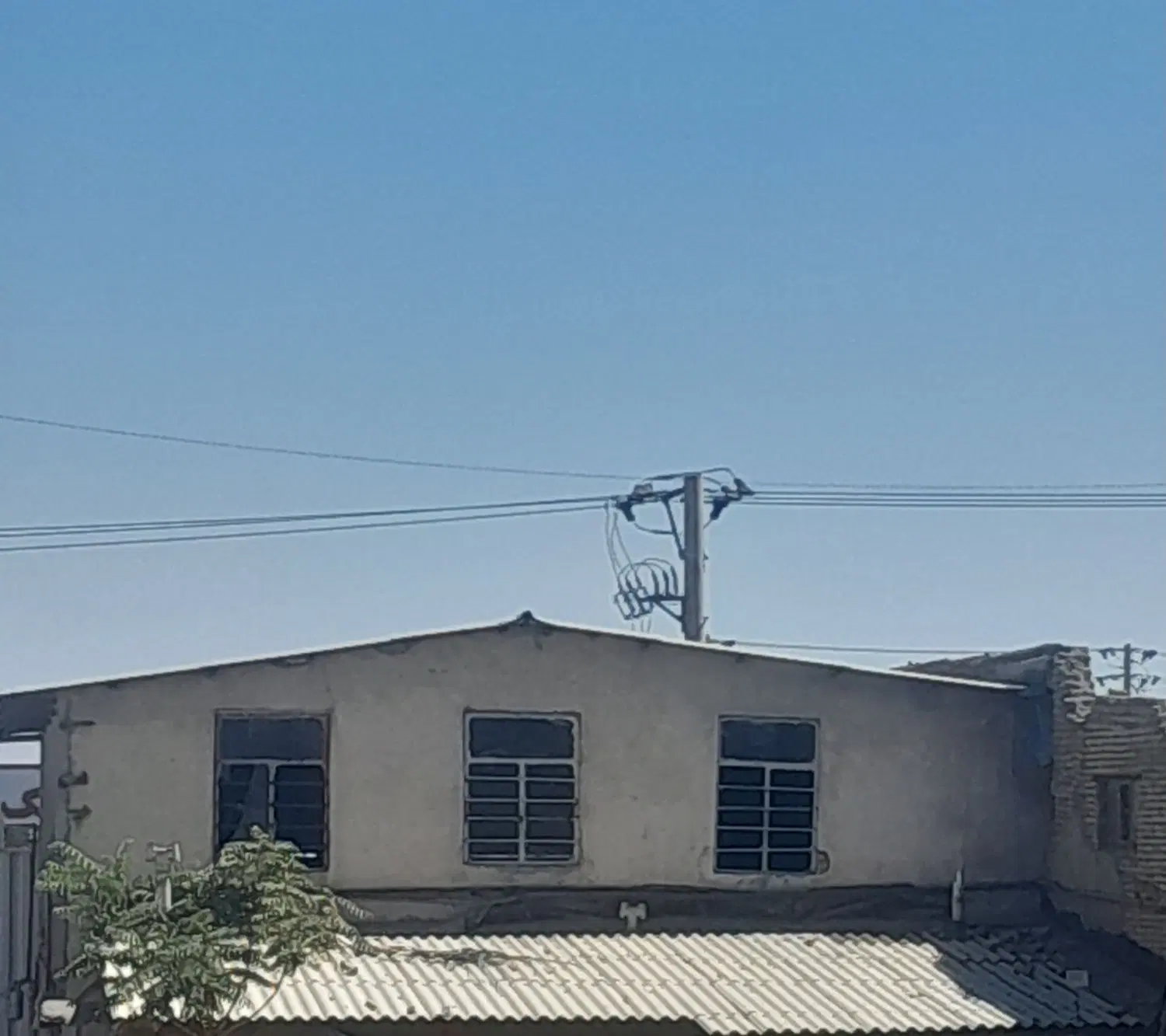 سوله حاشیه جاده سنتو نزدیک به شاهد