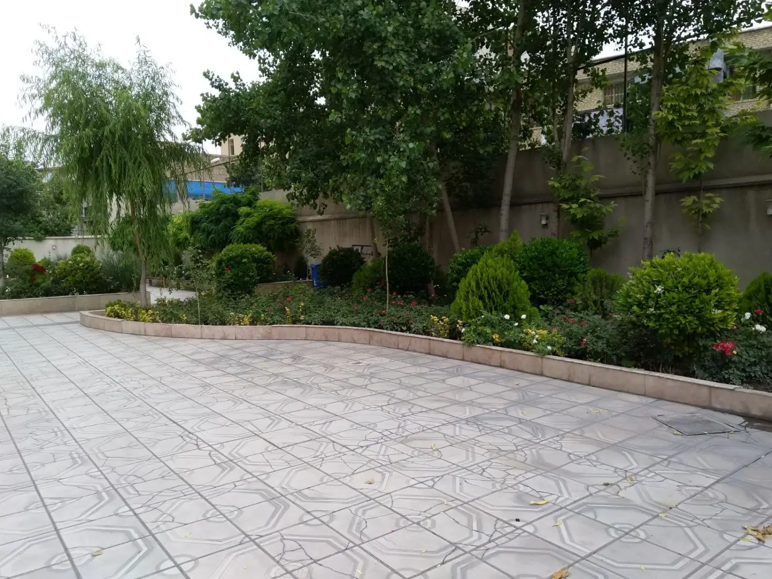 ۱۰۰ متر _ فول امکانات _ ستارخان_مجتمع آپادانا