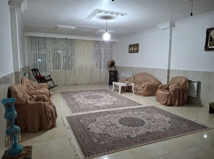 رهن و اجاره واحد آپارتمان ۲۳۰ متری تک واحدی