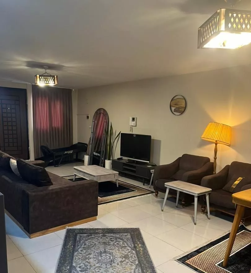 اجاره ساعتی ، روزانه ، هفتگی و..