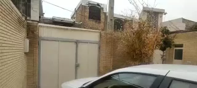 ویلائی 240 متری ابونصرغربی دلالی