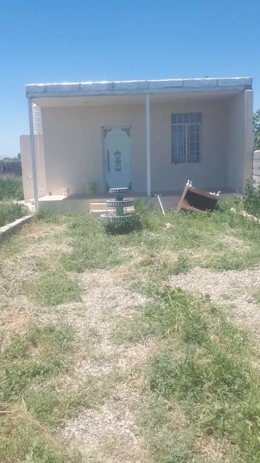 باغچه 1000متری با امکانات برق و آب مشترک