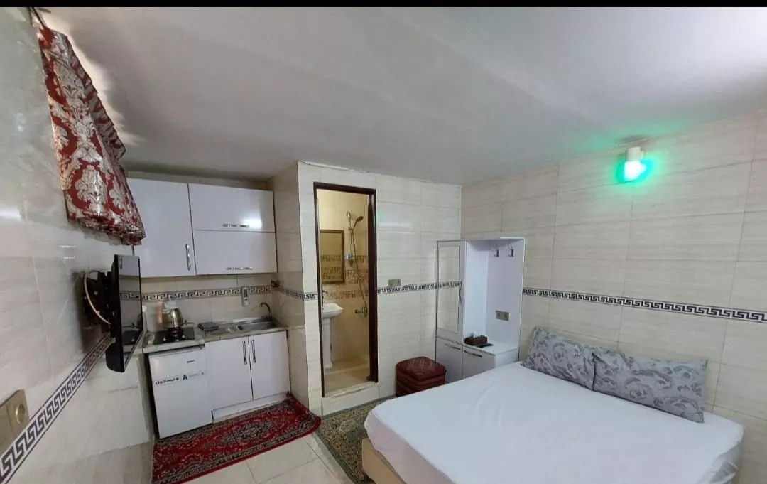 اجاره سوییت م. راه‌ آهن(فقط زوج با مدرک شناسنامه)