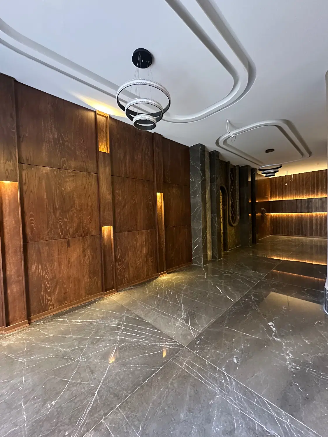 اجاره اپارتمان ۱۴۰متری