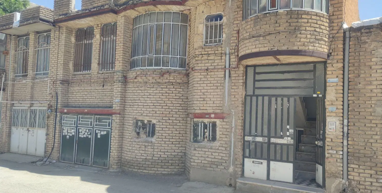 منزل مسکونی