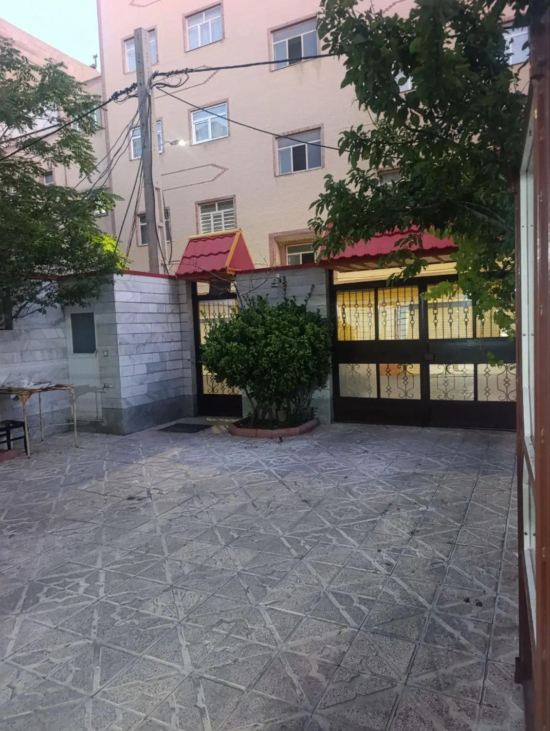 اندیشه تک واحدی آسانسور پارکینگ تراس نیروی هوای