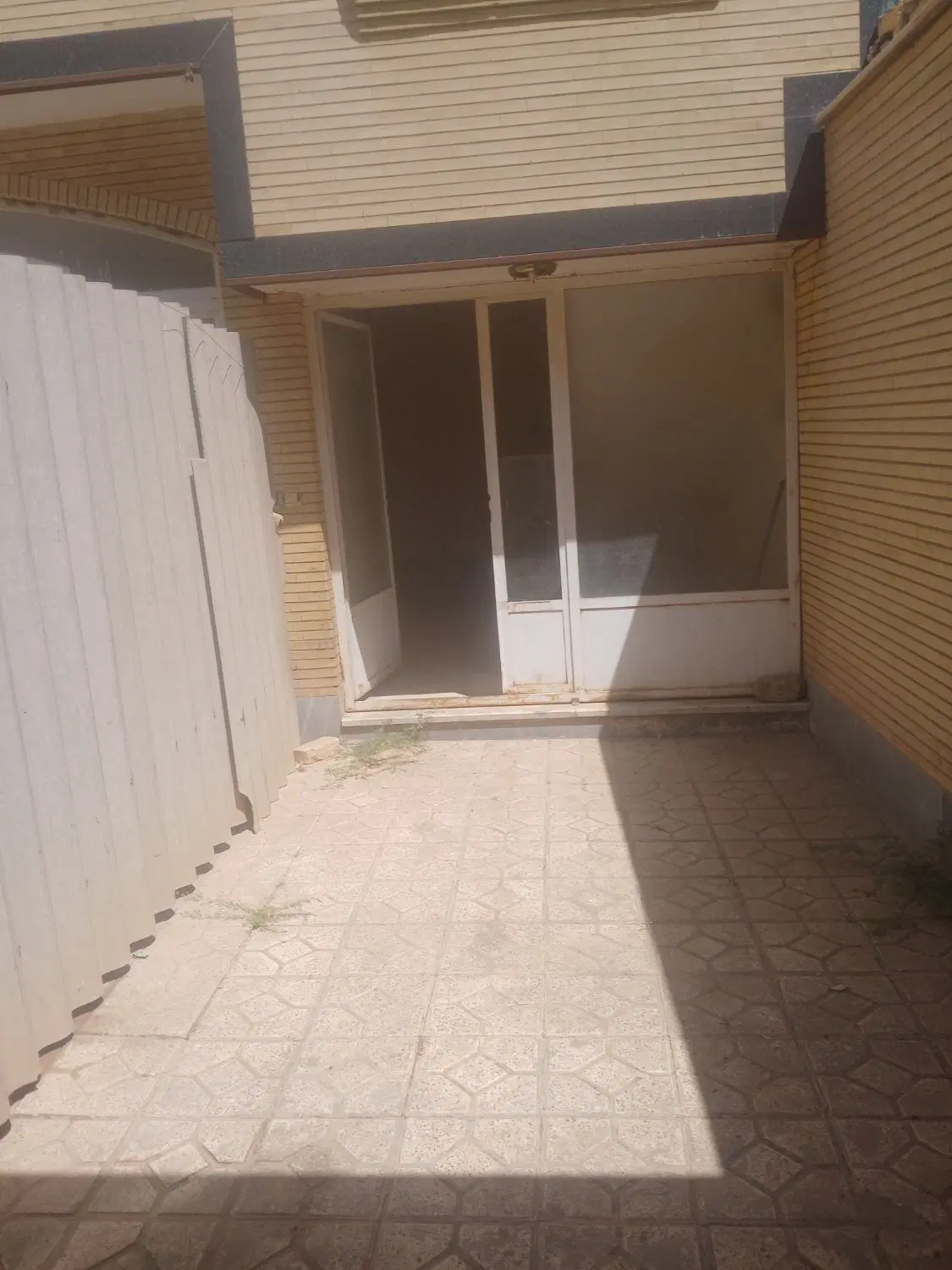 منزل مسکونی دولت آباد