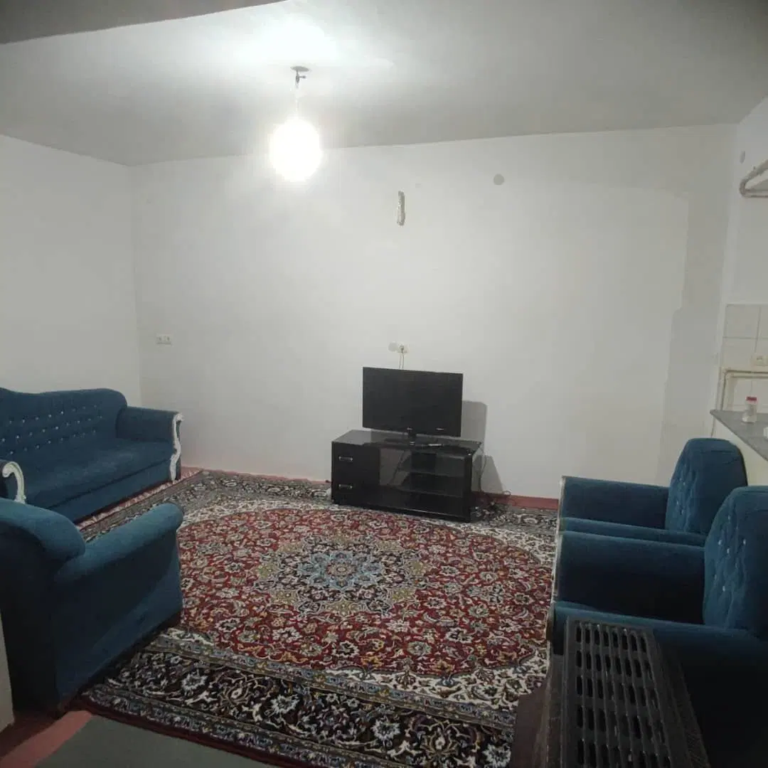 خانه چهار باغ روبه رو اداره برق (سه رابرق)