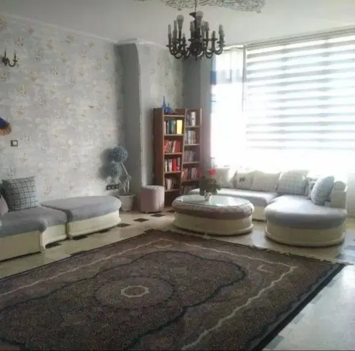 واحد دو خوابه در زند