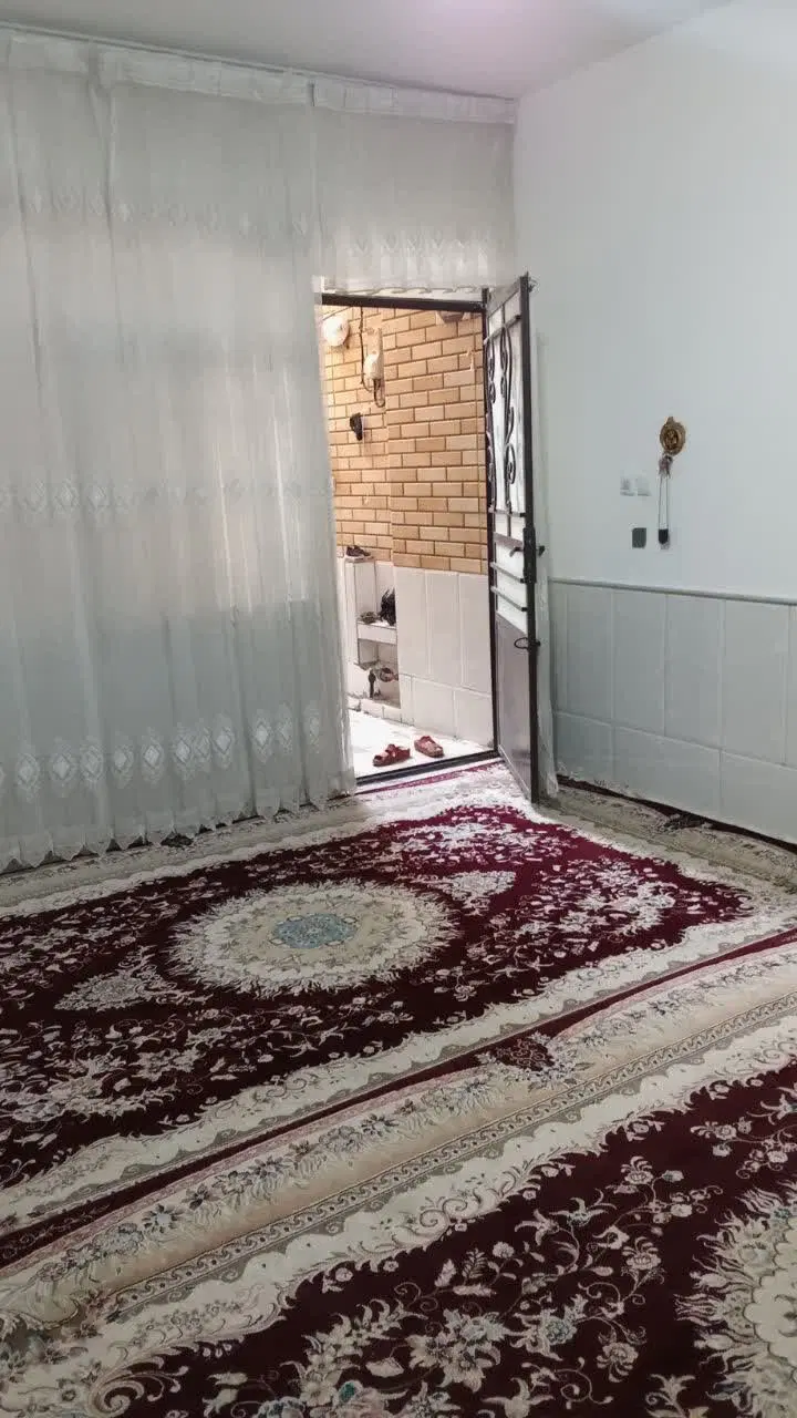 خونه پشت قواره ۵۰ شک وتمیز