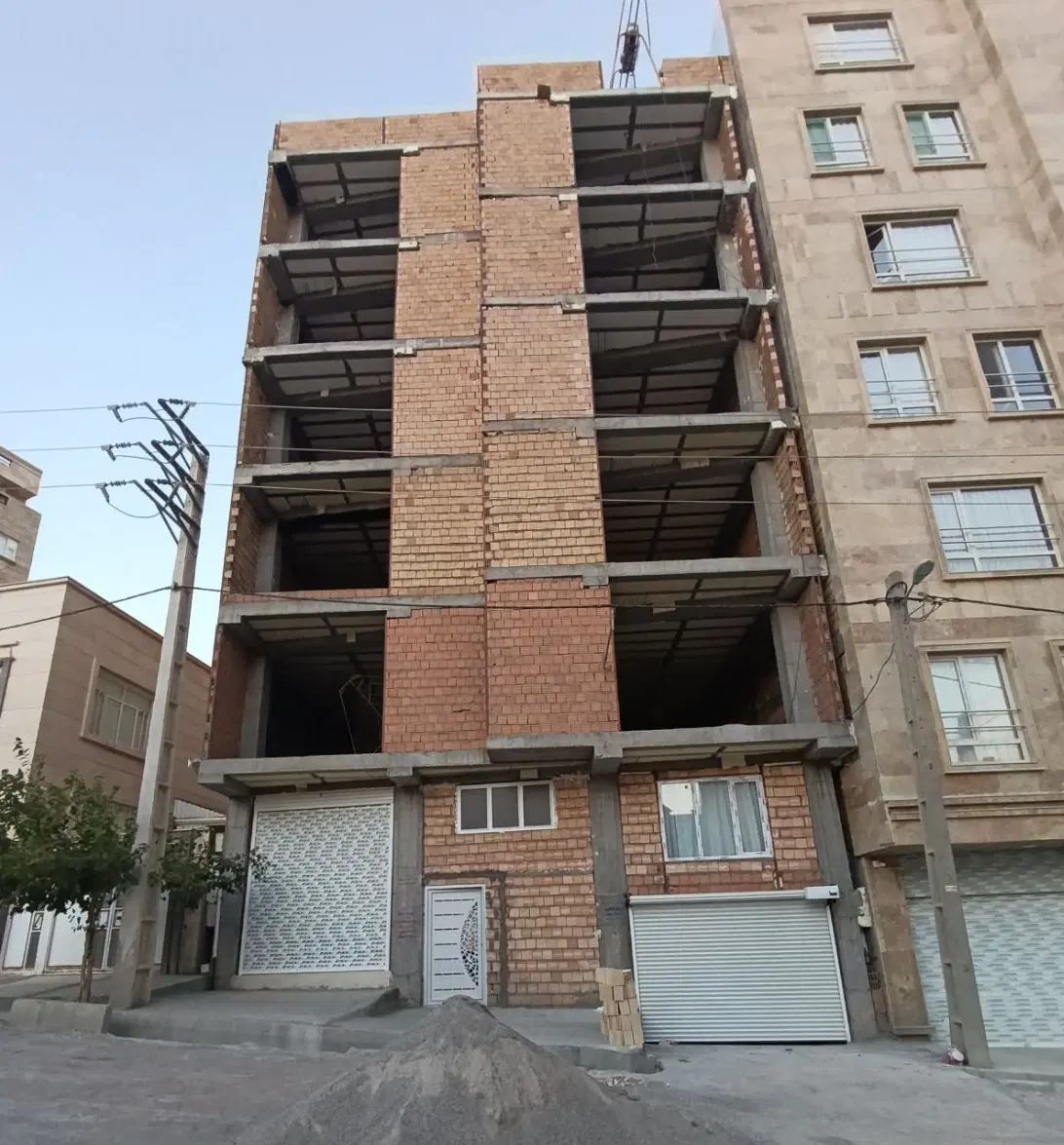 واحد ۱۰۰ متری و ۹۵متری رزمندگان