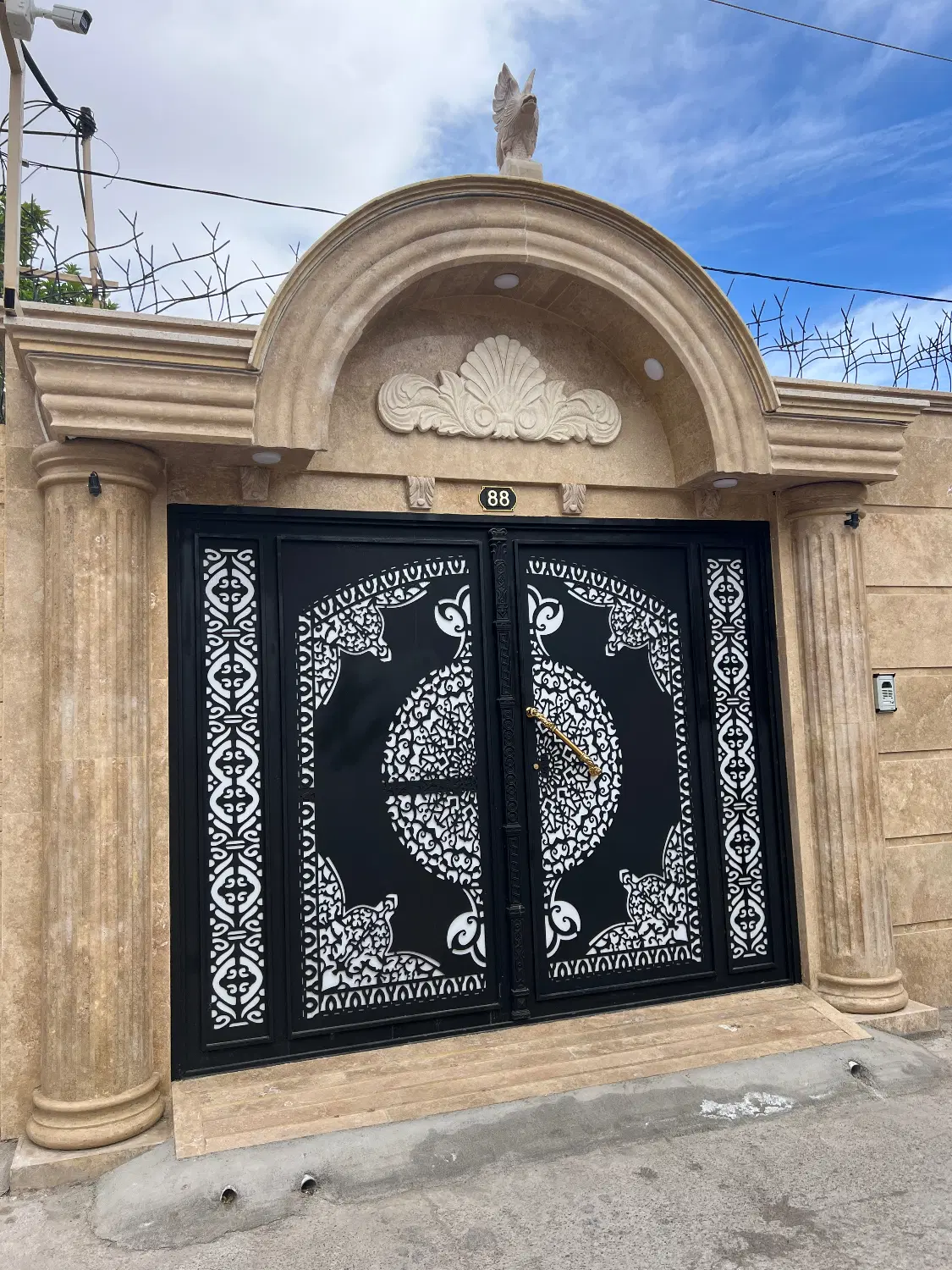 ویلایی ۲طبقه محدوده آلاشت ، خیابان زریسف (شهدا)