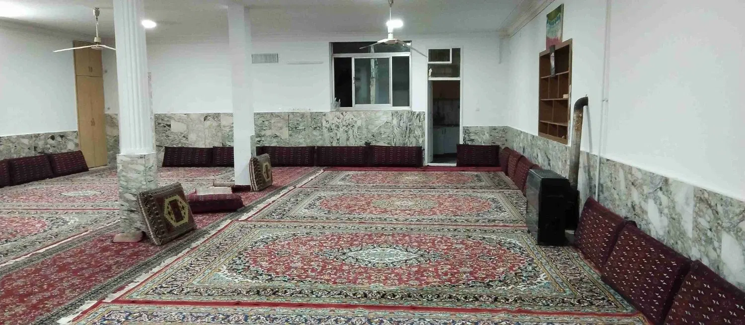 حسینه تخت دار و کف خواب