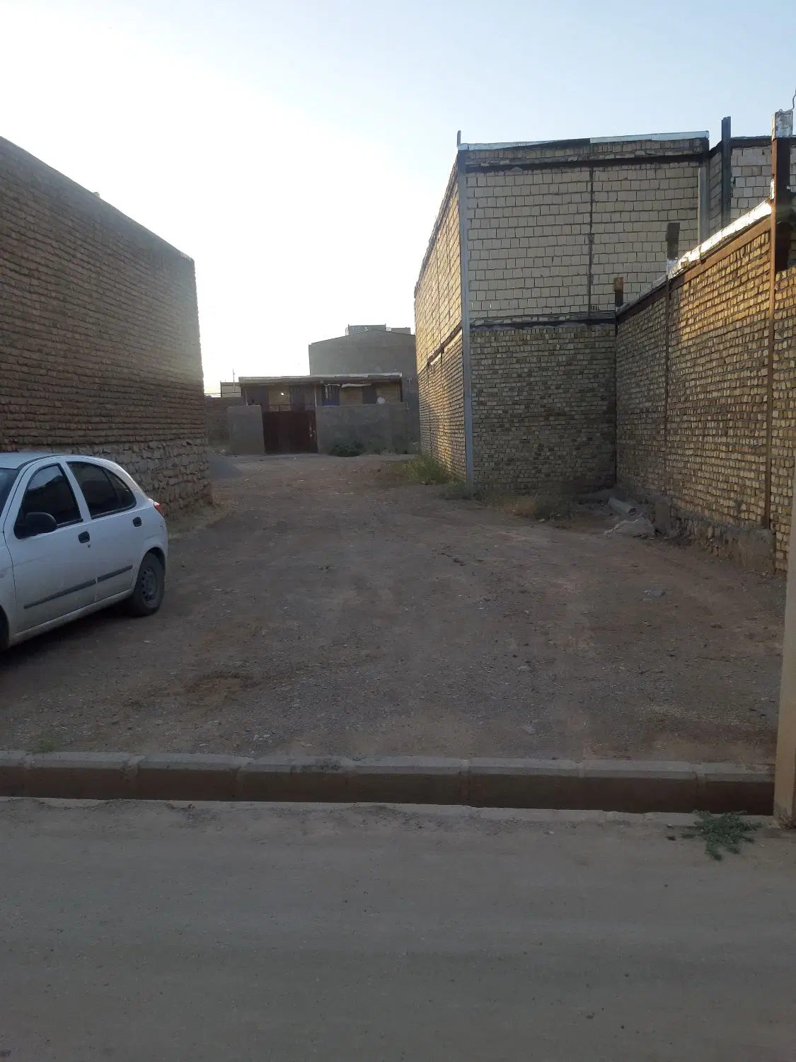 زمین در قلعه سنگی(معاوضه با خانه)