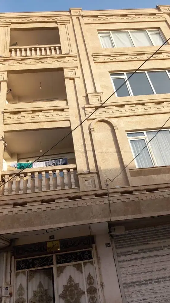 فروش اپارتمان ۹۰متر بنا باغ مشاعات ۱۱۰متر