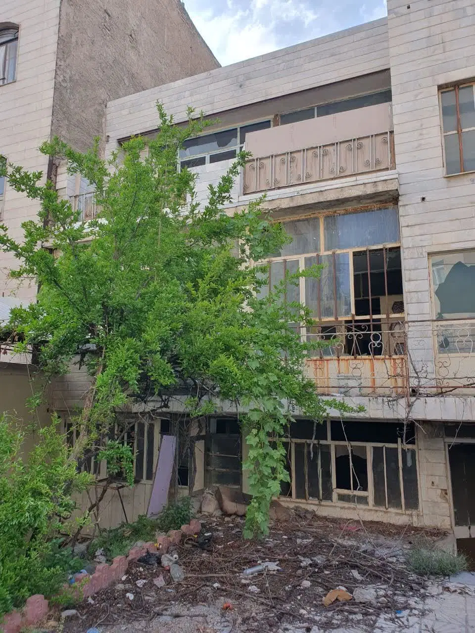 ۳۵۰ متر کلنگی تجمیعی  ستارخان
