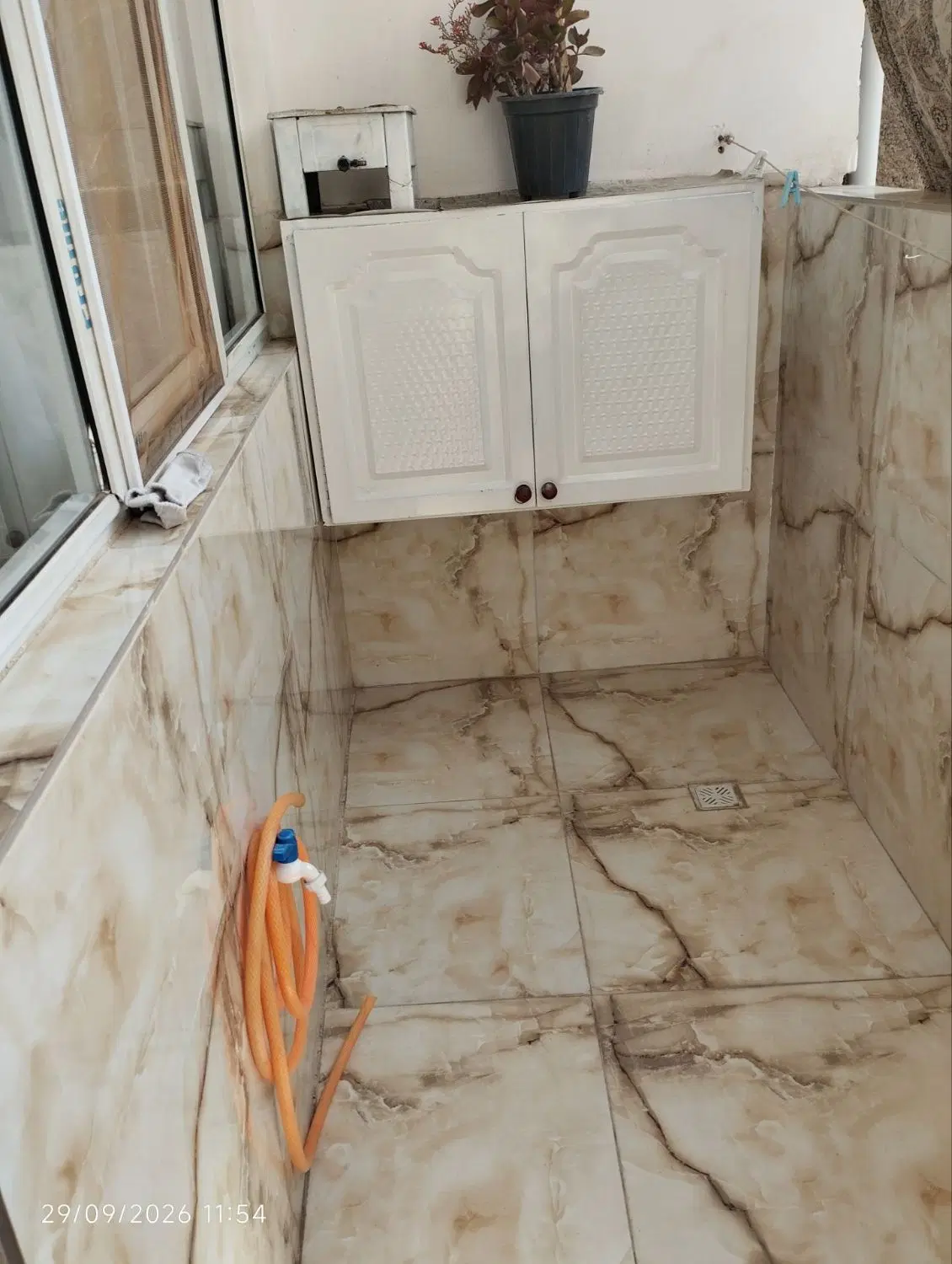 آپارتمان ۸۰متردرمالازینال